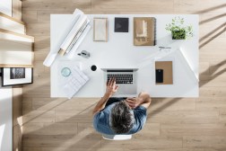 How to Create a Unique Online Portfolio: Strategies for Success
